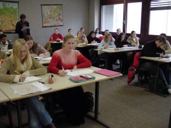 ein Klassenzimmer der KSCr...